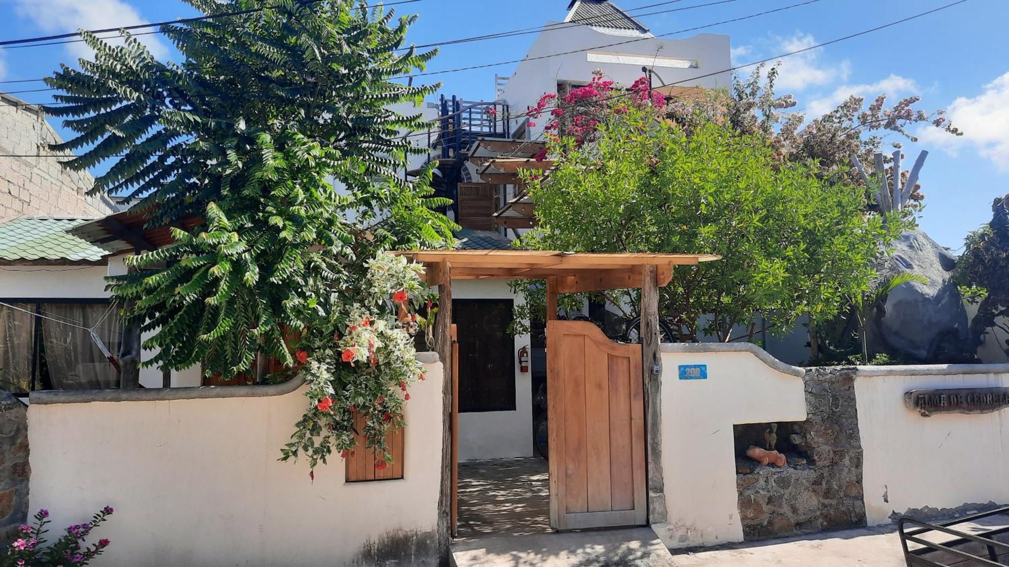 Appartamento Alma De Cedrela Puerto Ayora  Esterno foto